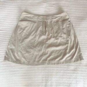 Tail tan tennis skirt size 14
